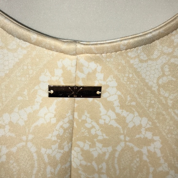 Never worn. Kardashian Ivory Dress. Size L - Picture 3 of 4